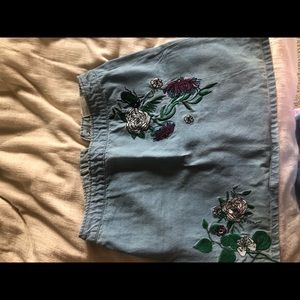 Floral mini skirt